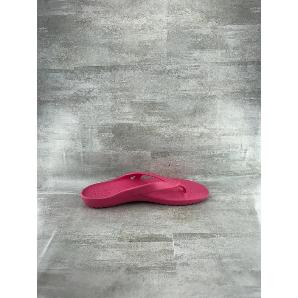 Crocs Kadee II Flip Flops Womens 9 Pink Lightweight Comfort Sandals 202492